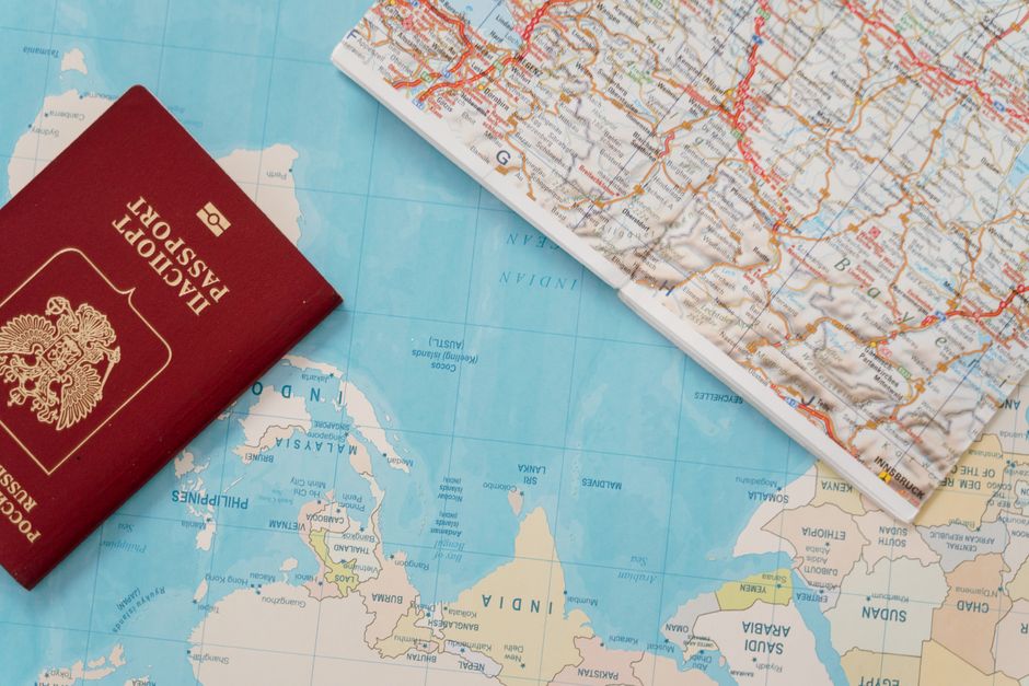 Tourist map of Cyprus highlighting major cities and attractions