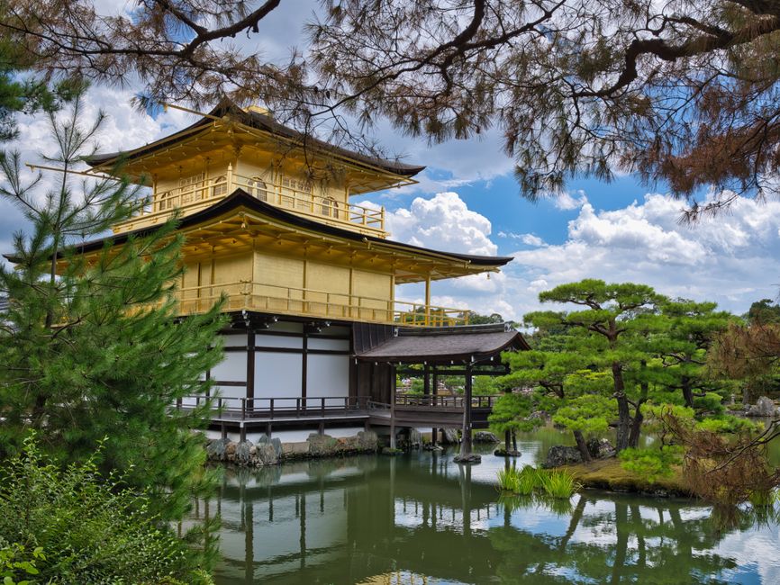 A vibrant collage of famous Japanese landmarks including Tokyo Skytree, Kinkaku-ji, and Fushimi Inari-taisha.