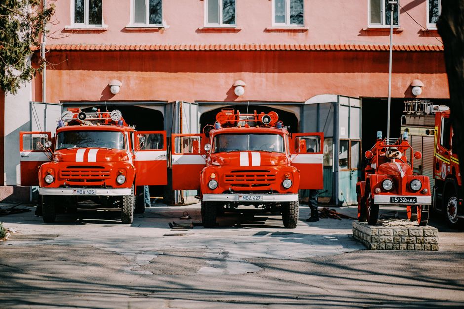 UAE emergency vehicles like police car and ambulance, symbolizing safety for tourists