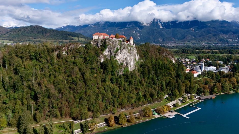 Slovenia Travel Guide Hub