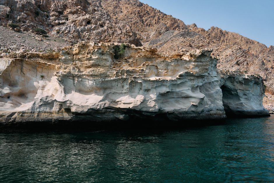Beautiful Omani landscape under clear skies, ideal weather for exploring.