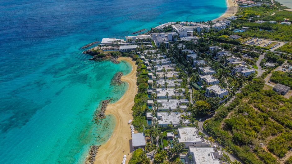 Stunning luxury resort on a white sand beach in Montego Bay, Jamaica