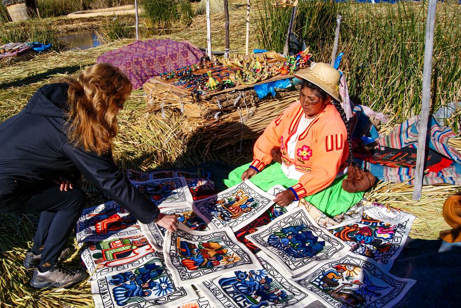 Colorful textiles and crafts at a vibrant Peruvian artisan market