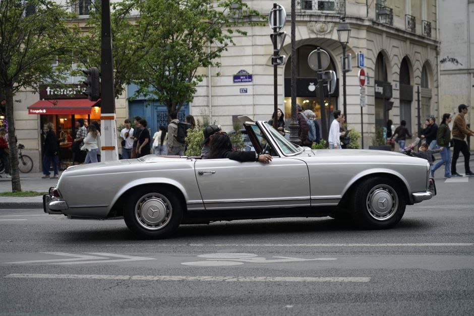 Car Rental in Paris