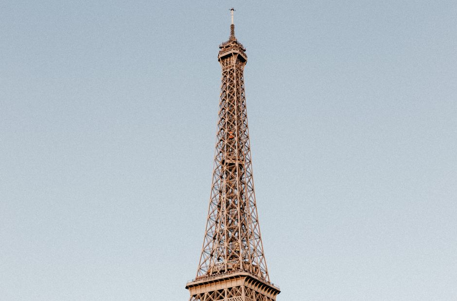 Tours in Paris